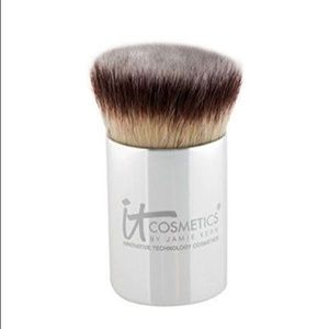 IT Cosmetics Kabuki Brush - White